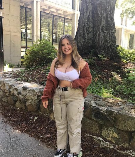 Haley E 無料モデル アーカイブ