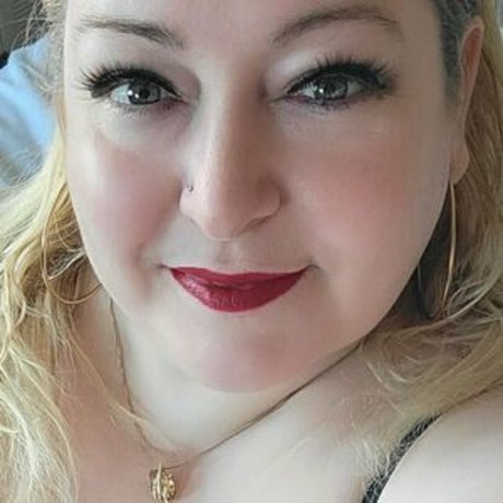 theviviennerose ヌードのポルノスター 写真