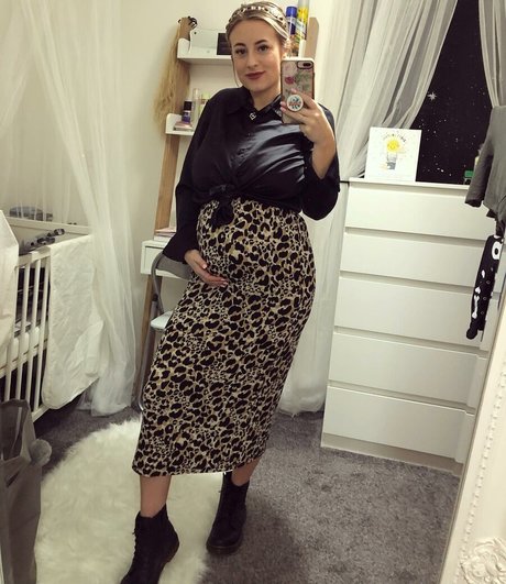 Bobbie Ann ホット女優 写真