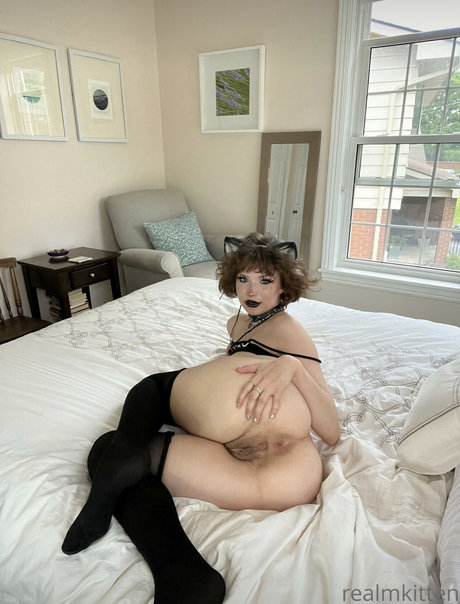 男性の裸オンリーファンズ セックス 写真