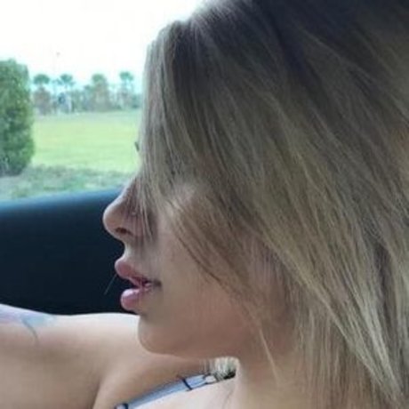 Crystina Rossi 裸のモデル 画像