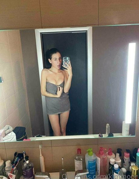 Kim Moor 美しいモデル 写真