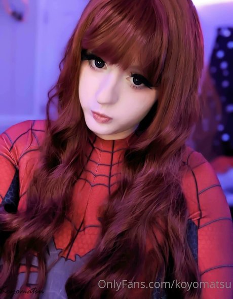 Koyomatsu 裸モデル ギャラリー