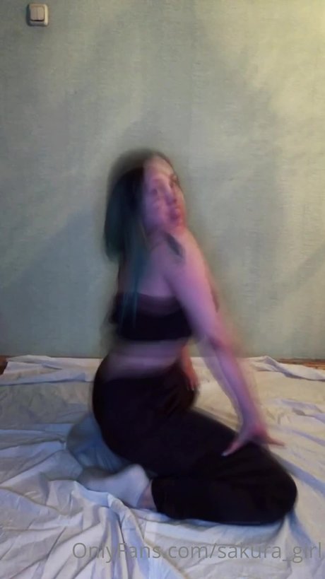 Lera Lera ポルノスター HD 写真