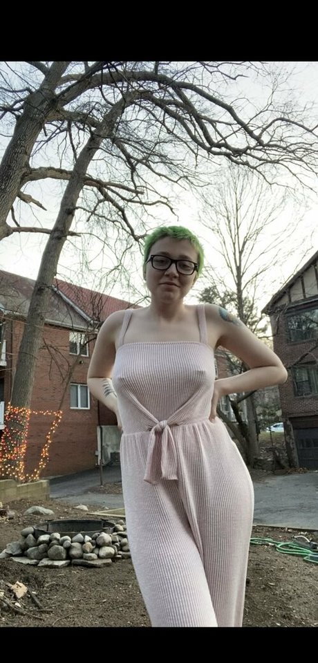 成熟した異人種間オンリーファンズ アダルト 写真