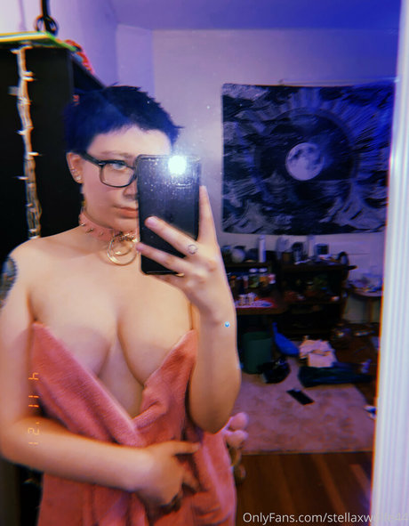 filomenastar トップモデル 画像