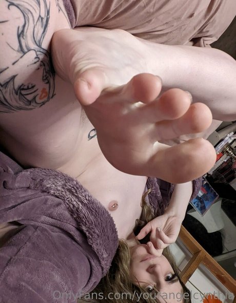 DMオンリーファン セクシーヌード 写真
