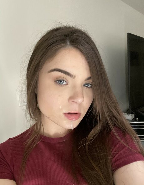 おっぱい自撮りオンリーファンズ 美しい 写真