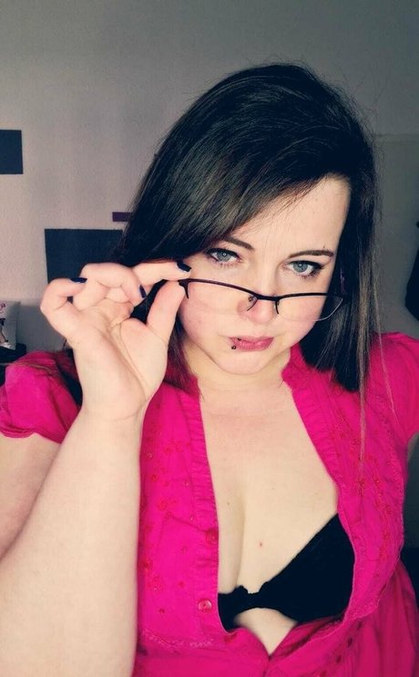 バニーオンリーファンズ ポルノ アーカイブ