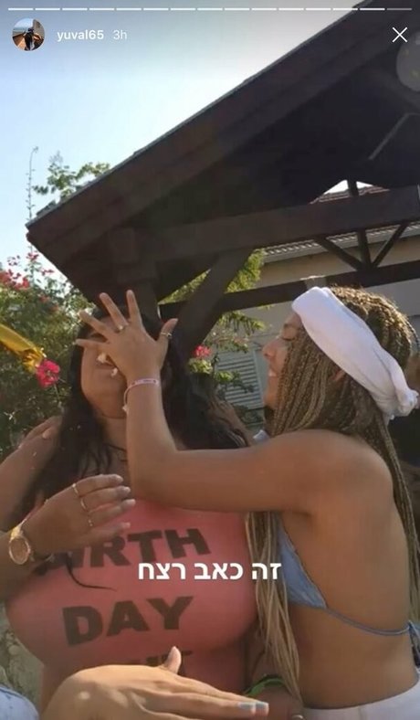 Yuval 素敵なモデル 画像