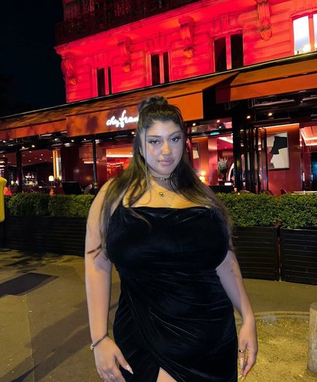 Yuval 限定モデル 写真