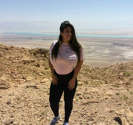 Yuval 美しいスター 画像