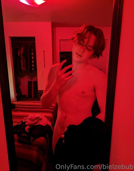 bielzebub エロティックなスター 画像