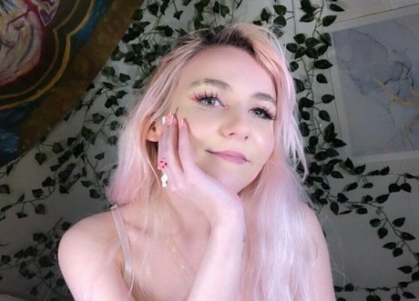 有名なレディボーイオンリーファンズ パーフェクト 写真