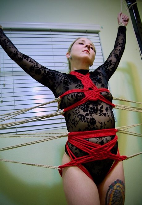 ガールフレンドオンリーファンズ ホットセクシー 画像