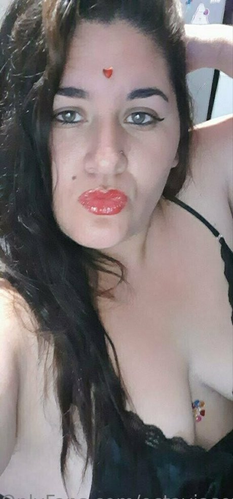 octaviasex21 スター 裸 アーカイブ