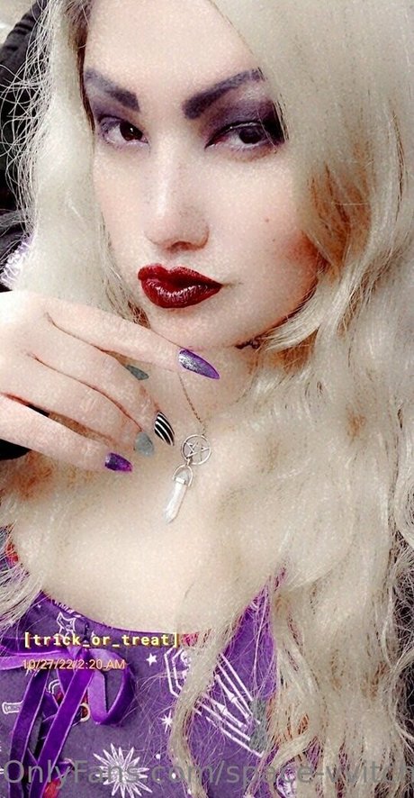 spacevvitch666 xxxスター 写真