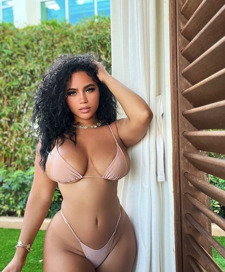 Makeawishstar エロティックなスター ギャラリー