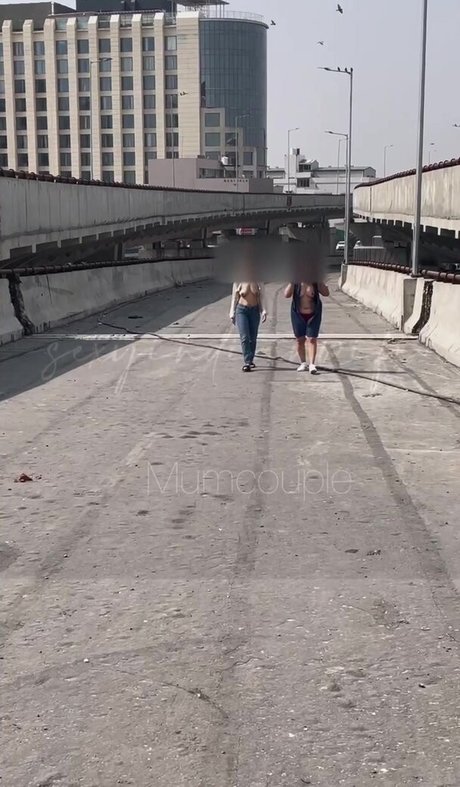 Sexyindianwife ヌードスター 写真