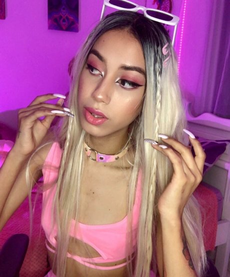 Karoll Valencia HDモデル 画像