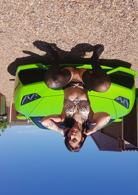 welovepiesvip セックスモデル 写真