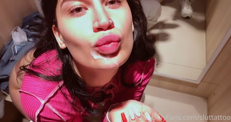 tattoogirl alia 最高の女優 写真