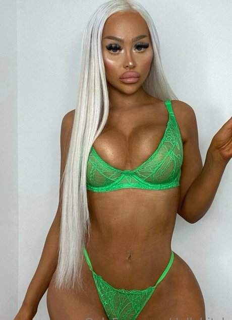 dollybitch HD女優 ギャラリー