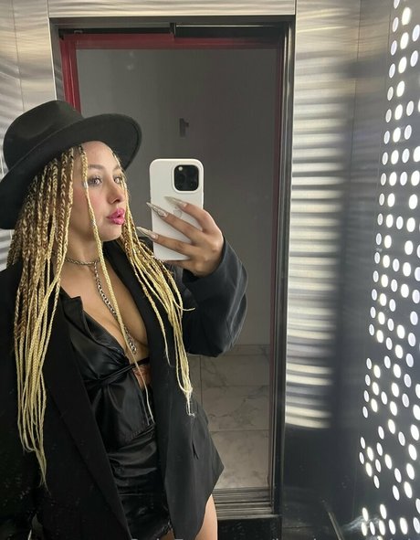 iambabygirlok トップ女優 アーカイブ