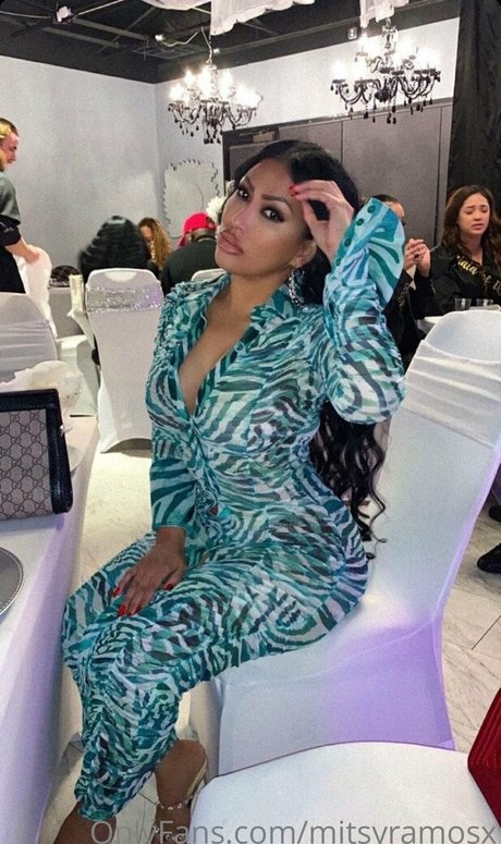 mitsyramosx ポルノ女優 写真