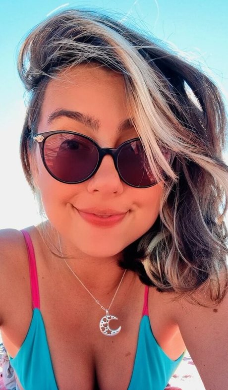 逆輪姦 オンリーファンズ セクシーヌード ギャラリー