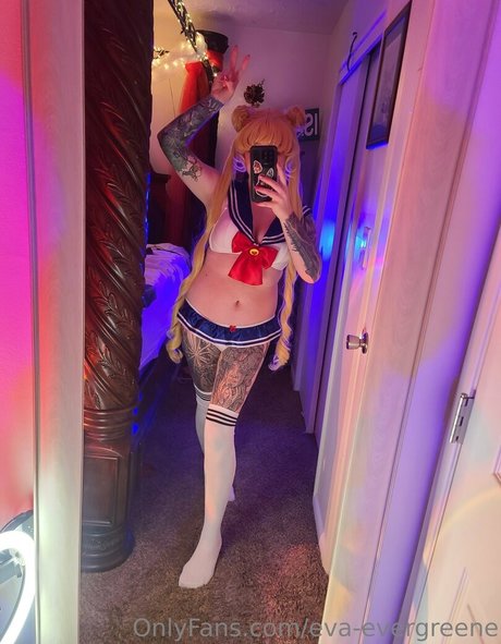 eva evergreene profile image