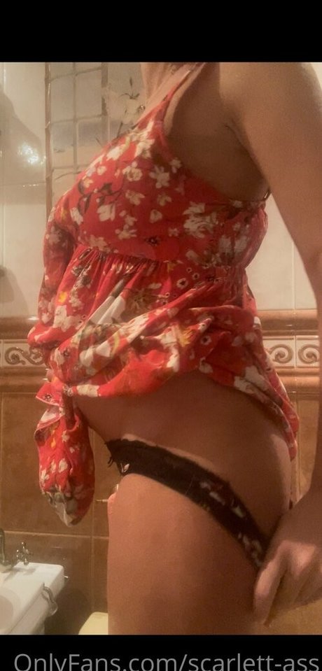 scarlett ass アダルト女優 画像