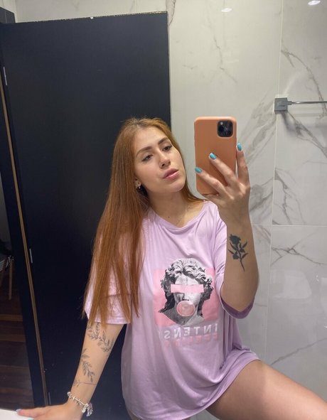 Sweet Mila アート女優 写真