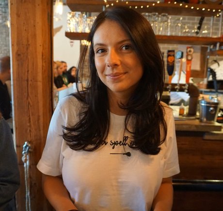 美しいフェラチオオンリーファンズ セクシー裸 画像