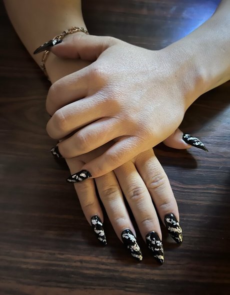 nataliakovalevafbb 裸のポルノスター 写真