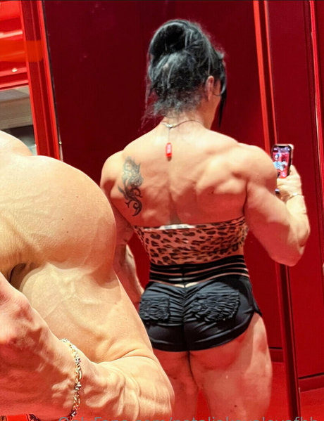 巨乳ラテン系オンリーファンズ 無料 写真