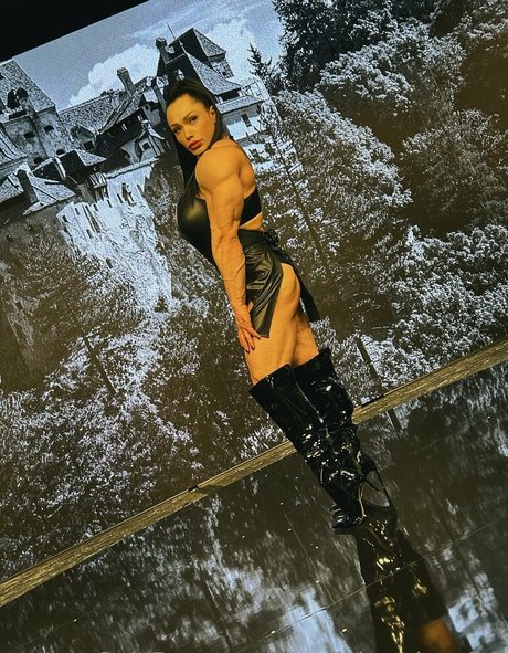 手コキ 主観視点 オンリーファンズ ホット裸 写真