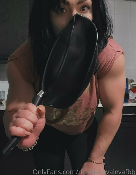 巨乳ストリップオンリーファンズ 裸 アーカイブ