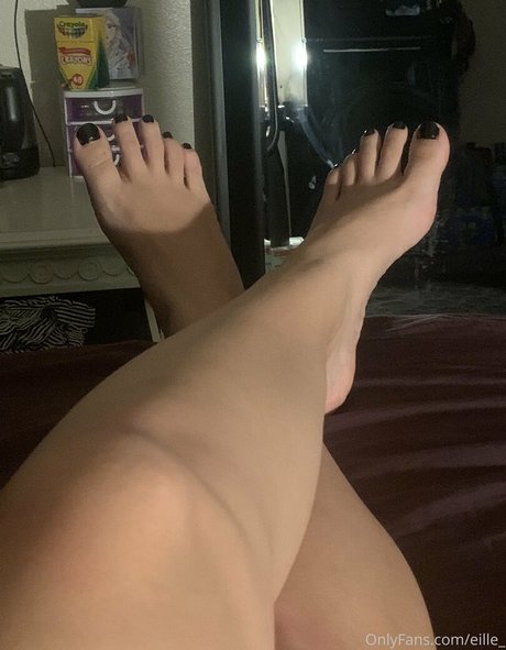 eille 1 アダルトスター 写真