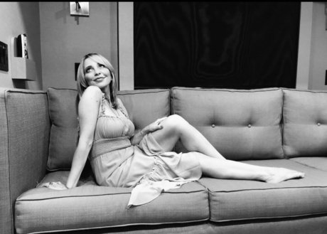 Tara Strong アダルトモデル 写真