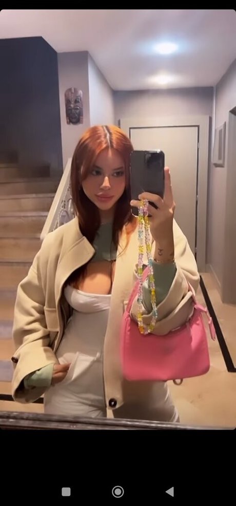 妊娠中の熟女オンリーファンズ 無料セクシー 写真
