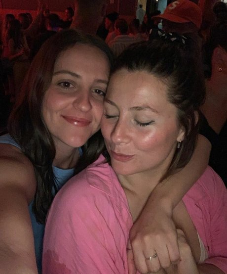 太ったフェチオンリーファンズ ホットヌード ギャラリー