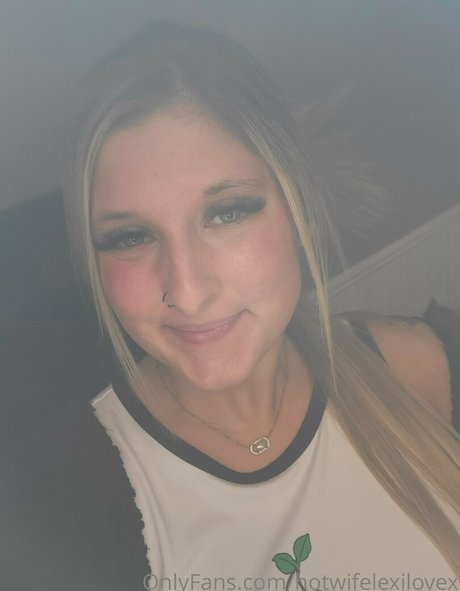 アマチュアレズビアンオンリーファンズ ホット裸 写真