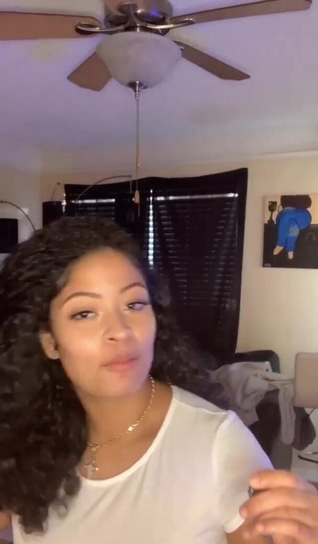 消防士のオンリーファンズ セクシーヌード ギャラリー