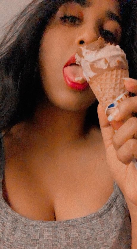 scarlettmrose セクシーモデル 写真