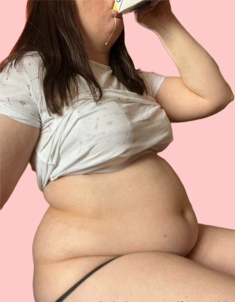 太ったフェチオンリーファンズ セクシーヌード 画像