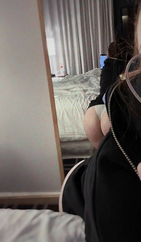 Sindicsgo エロティックなスター 画像