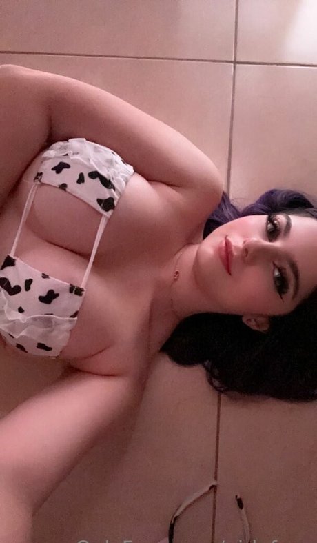 GirlNox ヌード女優 画像