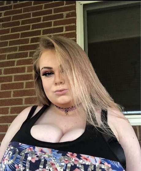 アナルフェチオンリーファンズ セクシー裸 写真