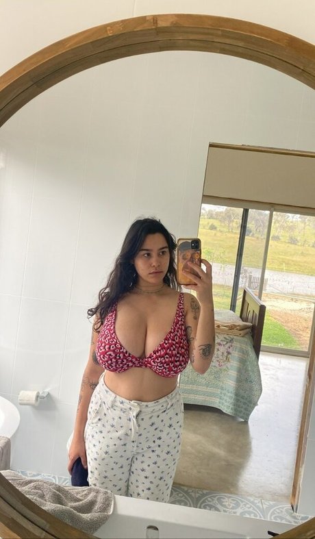 Lotti Loka top profile image